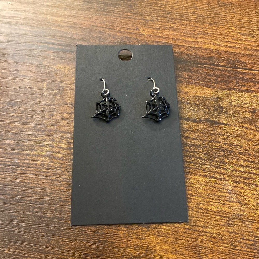 Spiderweb dangle earrings